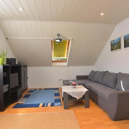 Apartment Fewo In Bergbahnnahe Schwarzatal